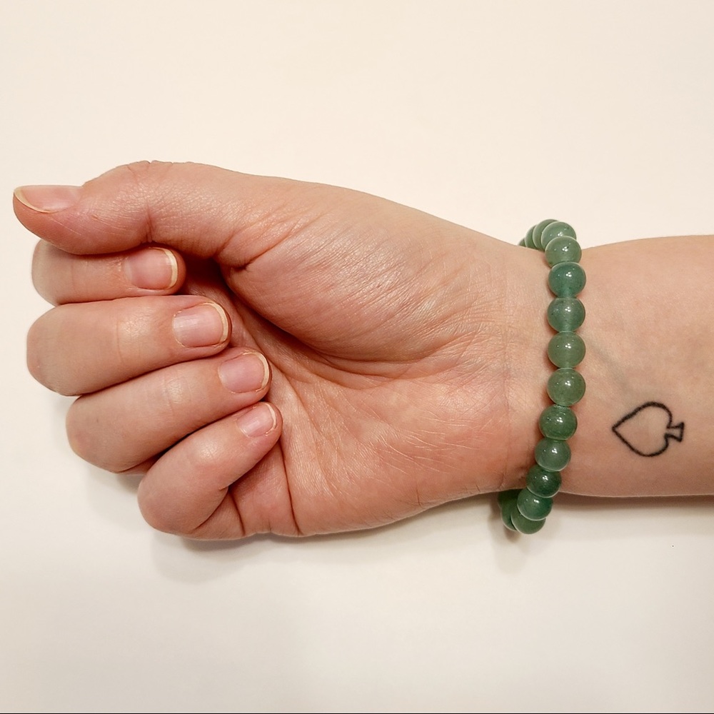 Green Aventurine Gemstone Bracelet - Picture 4 of 4
